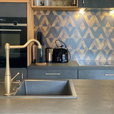 Wood By Trendlbrugger *