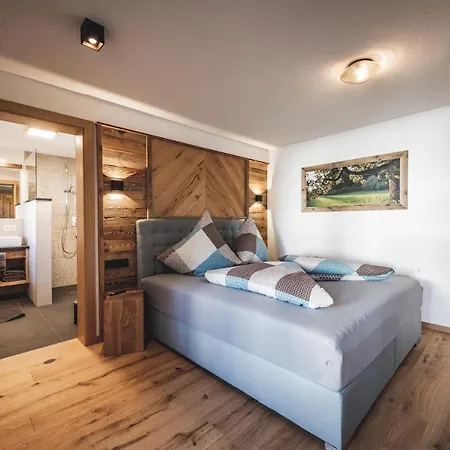 Wood By Trendlbrugger Apartment