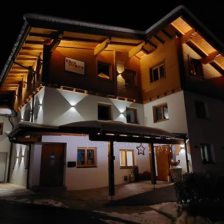 Wood By Trendlbrugger Apartment Going am Wilden Kaiser