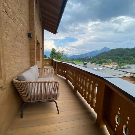 Wood By Trendlbrugger *