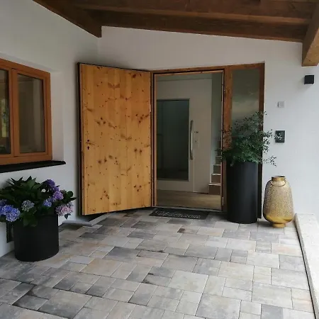 Wood By Trendlbrugger Apartment Going am Wilden Kaiser